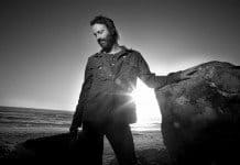 Neal Casal – Sweeten The Distance